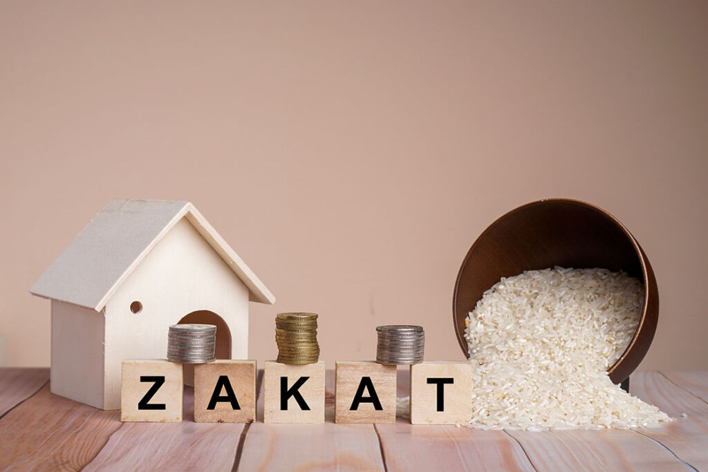 Zakat Mal Kewajiban dan Manfaat bagi Masyarakat 19 Zakat mal adalah zakat yang dikeluarkan
