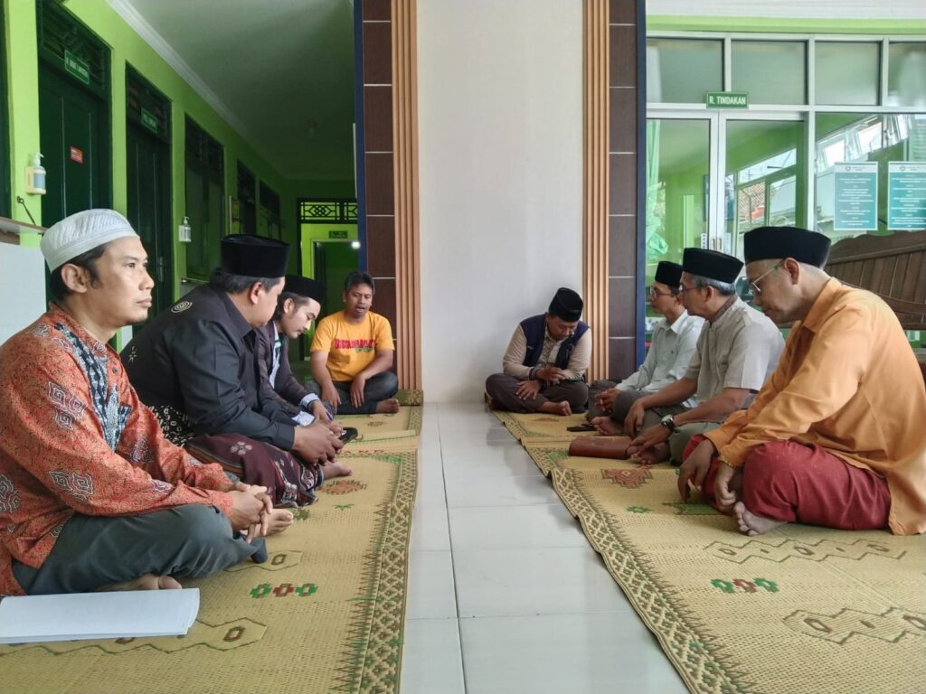 Rapat Koordinasi Klinik NU Care Sewon Bahas Penataan dan Teknis Pelaksanaan Lapangan 9 WhatsApp Image 2025 09 28 at 15.50.16 zakat, infak, sedekah